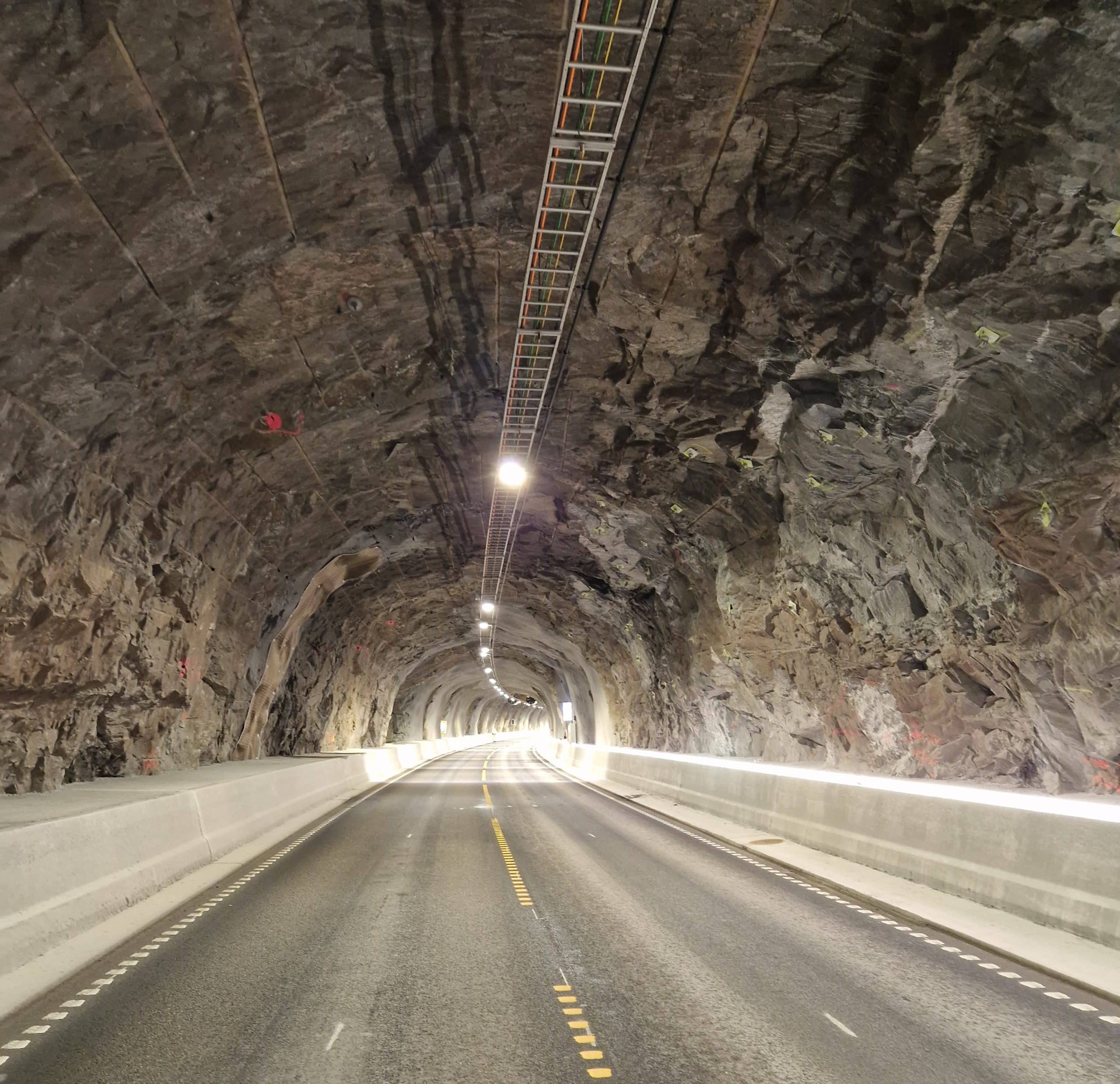 Overlevering av lokalt tunnelprosjekt 2